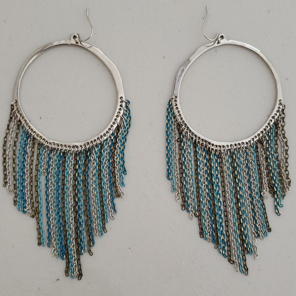 Chain link hoop earrings